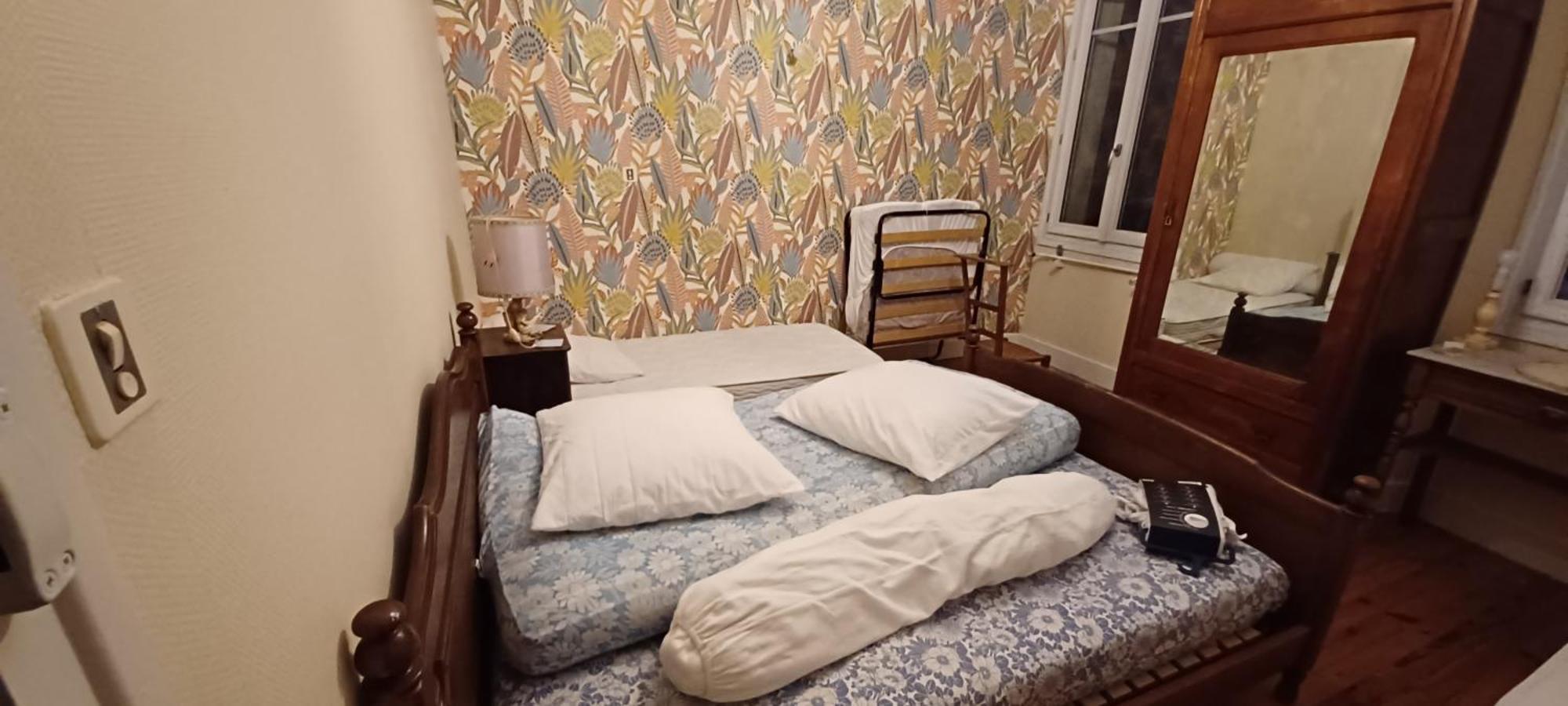 Chez Virginie - Chambre Du Bourg Lourdes Ngoại thất bức ảnh
